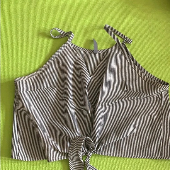 2 piece set top and bottom - Picture 2 of 3